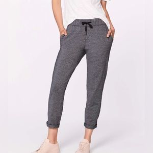 Lululemon On The Fly Pant 31” Inseam